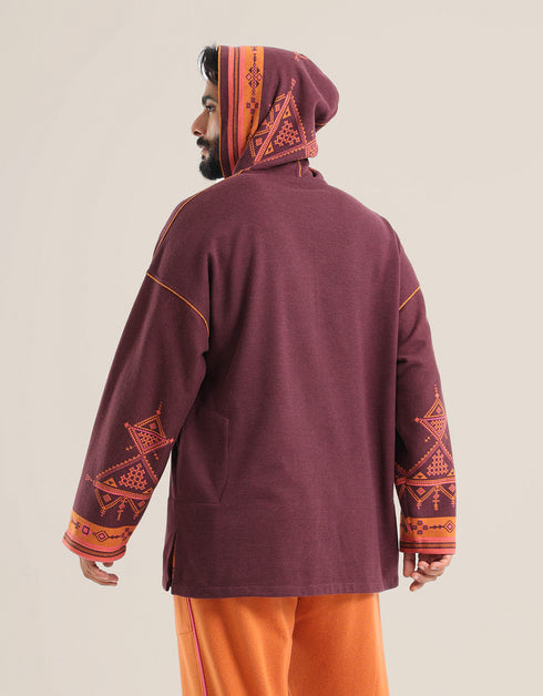 Patterned jacquard hooded sweater with long sleeves and pockets